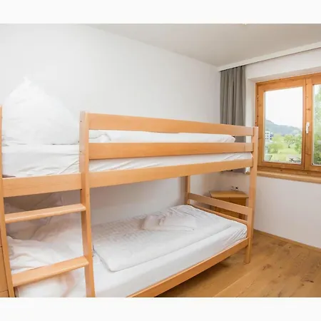 Apartment Prielau *